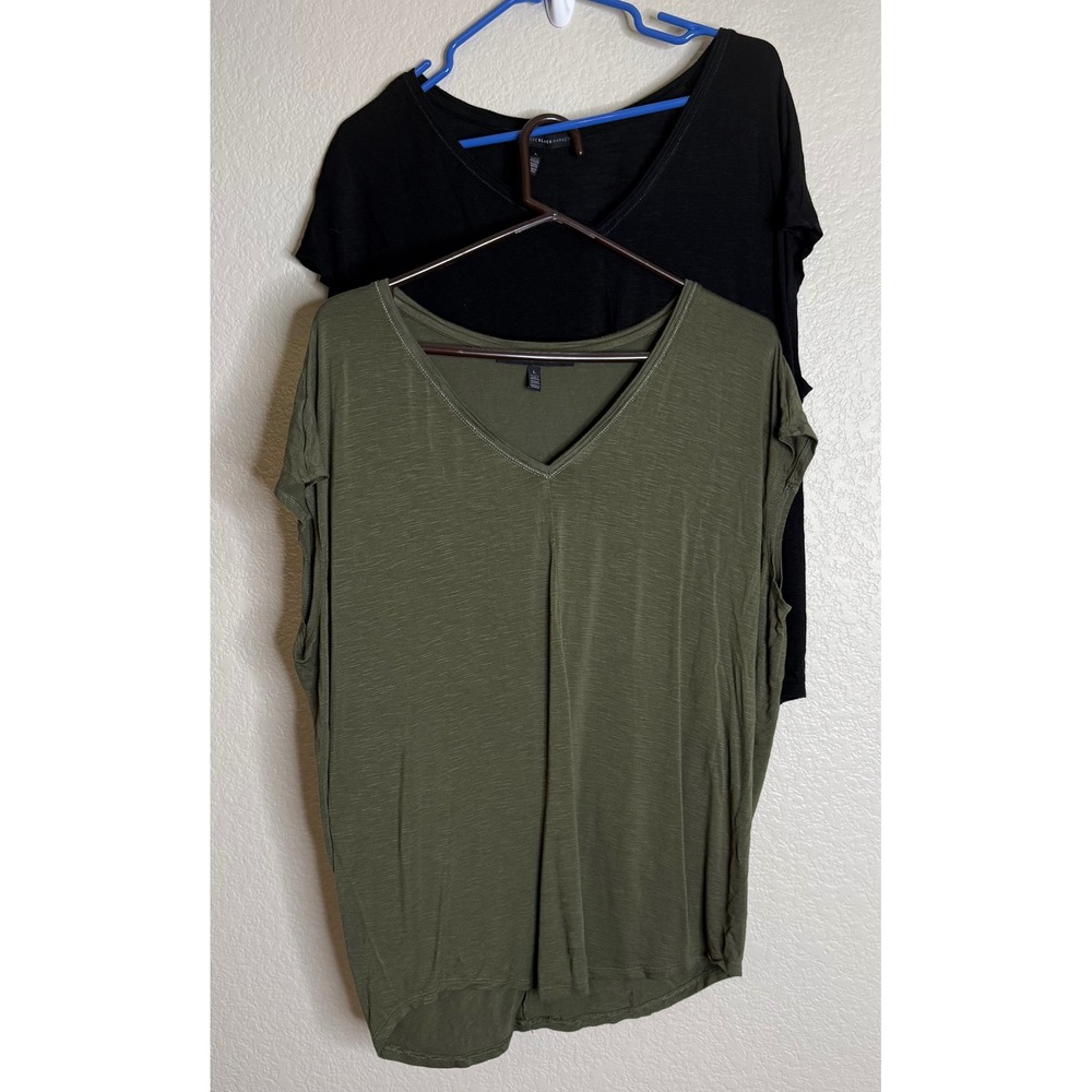 White House Black Market Large V Neck Tops Green Black Slub Knit Lot Of 2 Chic